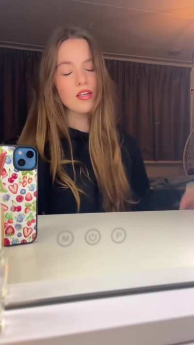 1-10 voor dit geile koppie?