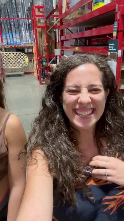 Cheeky flashes in the hardware store [GIF]