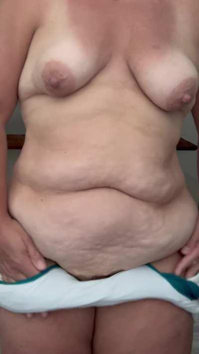 Tan lines are coming in nicely!