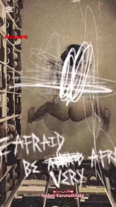 Anyone's knows her name?