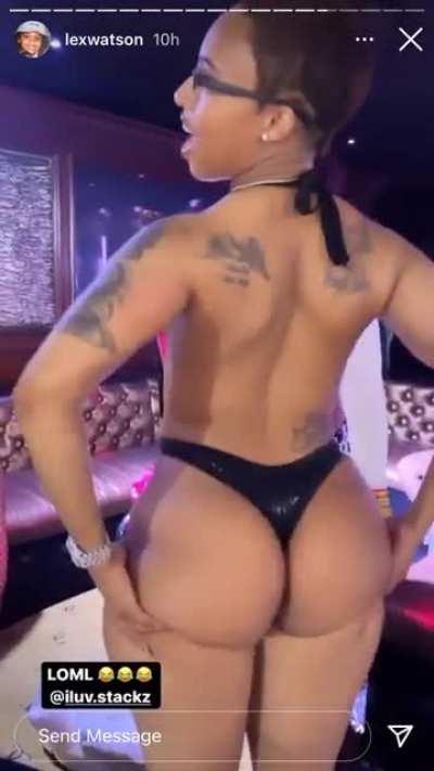 Another ft Malaaysiaa 🍑