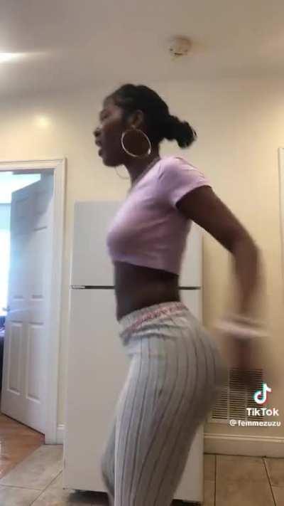 TikTok ass