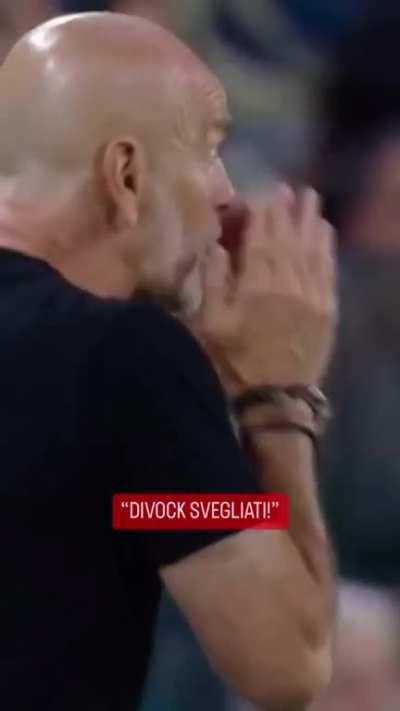 Pioli 1 minute after subbing in Origi: 