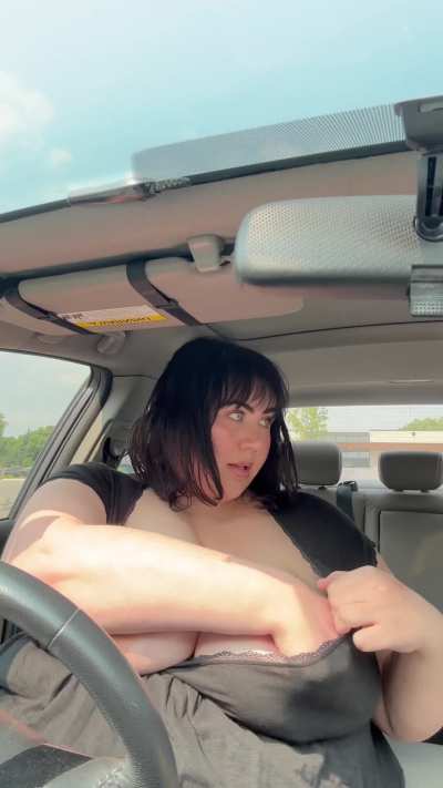 would you watch me play with my big tits ? 😻