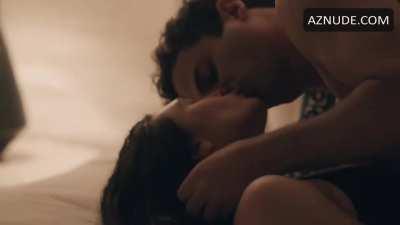 Elizabeth Olsen sex scene