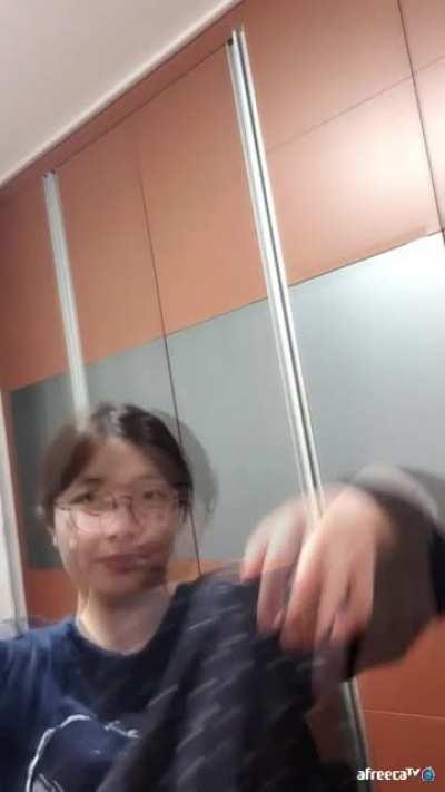 BJ때리의하루 (@hyelee0118)