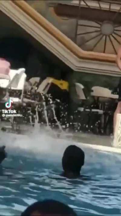 HMC while I dive in the pool