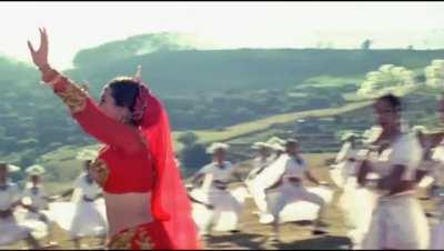 Karisma Kapoor incredible ass show