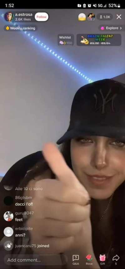 nipslip while twerking