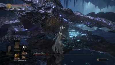 So, an Unkindled at soul level 1 with awful depth perception and and ancient Archdragon, consumed by the Abyss, walk in to a bar...