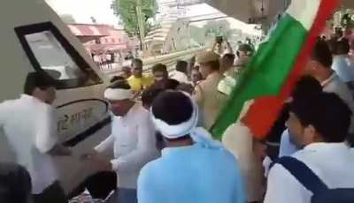 Loco pilot of Vande Bharat beaten as the employees of Kota and Agra Railway Division engaged in a fight 