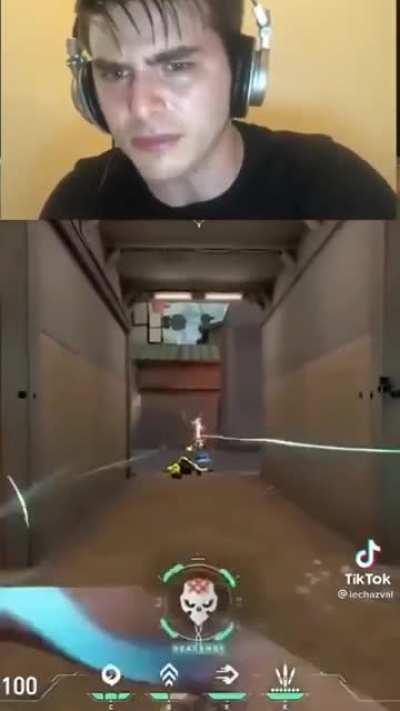 Cypher mains be like.