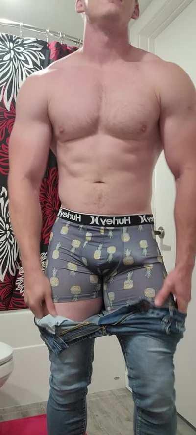 [M] 27 Little reveal after a workout