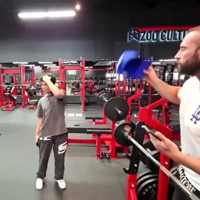 Naa te fuiste a la mi3rd4 pelado