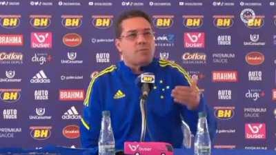 Dos mesmos criadores de: 