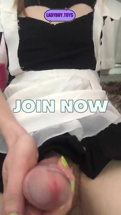 Stunning Elegant Ladyboy Performs 😘😈