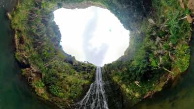 Kare Kare waterfall, New Zealand