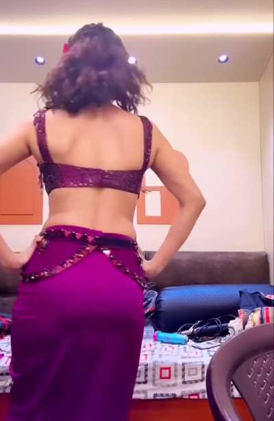 Madhavi Nekmar, Marathi milf showing her ⌛ figure 🤤🤤🤤