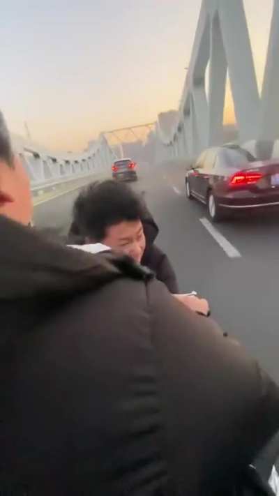 这种死了都不值得同情