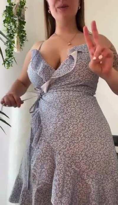 What’s better than a thick girl in a sundress?