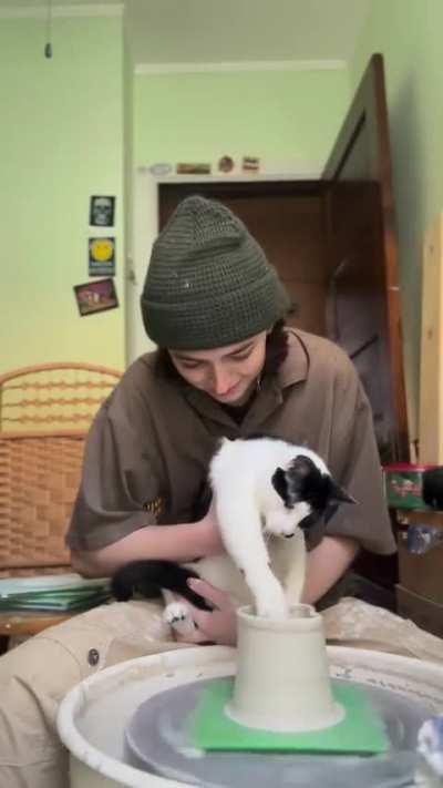 Main character learning pottery from sensei 🥰