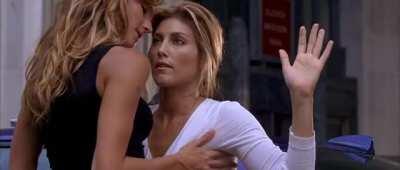 Gisele Bundchen & Jennifer Esposito