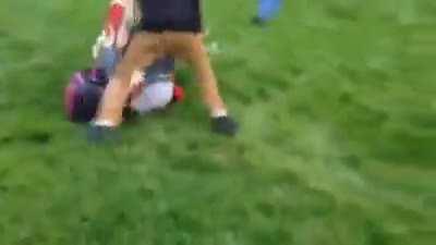 holy shit 😭😭😭😭