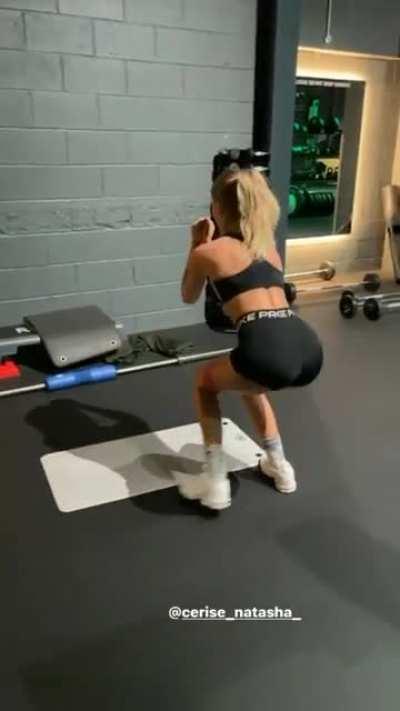 Reached a personal-best on Friday and hip thrusted 75kg ! Proud moment 🙌🏽💯💪🏽🙏🏽