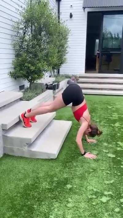 My first post ever 🍑🍑