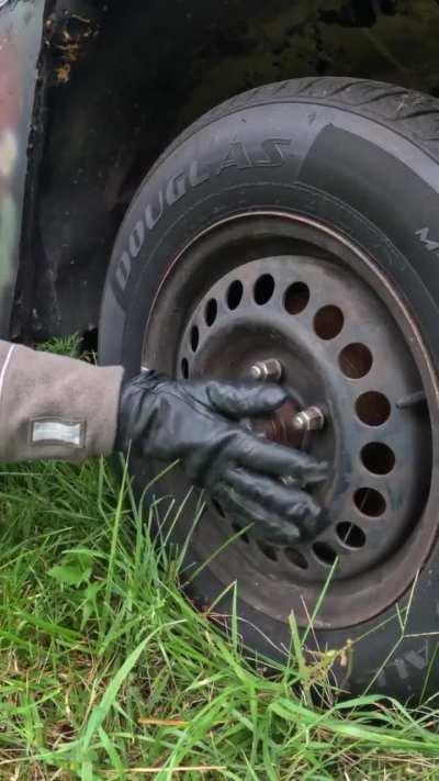 I'd go with the Leichter Panzerspähwagen everytime