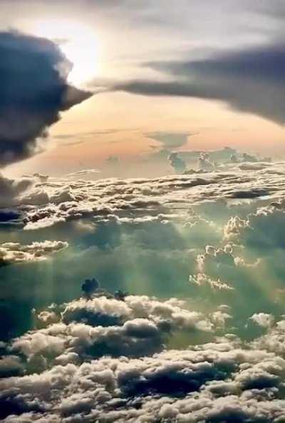 Amazing, Sea of Clouds . The heaven Realm