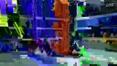 Tonight at Extreme Rules, Part 6: Can Bianca Belair re-gain her title against Becky Lynch?!