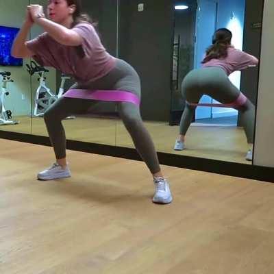 Poki workout in best Quality for y’all 🍑👅