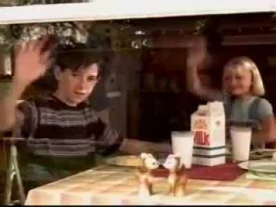 Пейте, дети, молоко