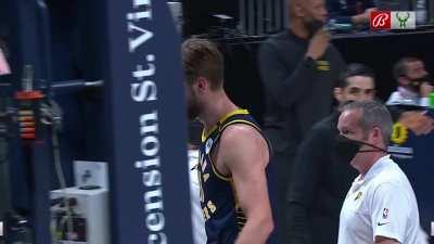 [Highlight] The possessions which led to Sabonis leaving the game with injury