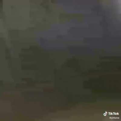 This vid reminded me of Bruce because of the “glrrrr” why do niggas In jail do everything but get out