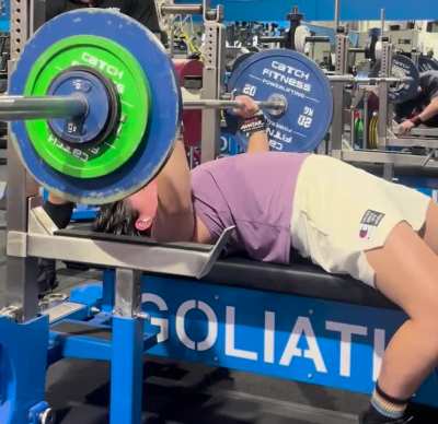 my fav lift - bench 😮‍💨 87.5kg/193lbs for 2!