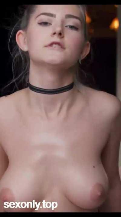 My step sis Like to Smoothly Riding