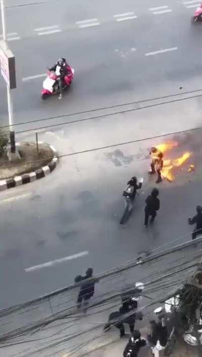 Sucide attempt on the road