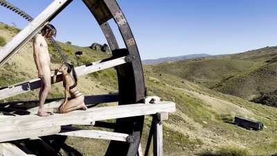 4WD and blowjobs.... what a good day!