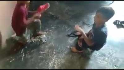 Boys with No internet