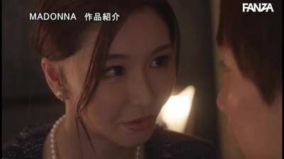 JUL-854 Ryo Ayumi mom’s graduation surprise for son 