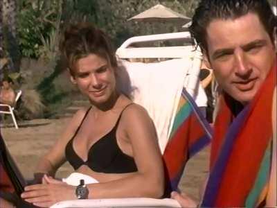 Sandra Bullock -- The Net -- skimpy gains