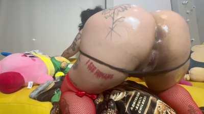 Need someone to breed this ass