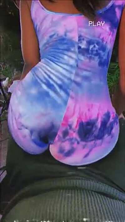 Who wants a lap dance?😜