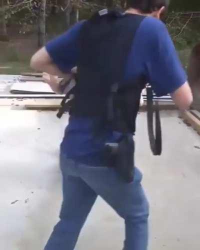 Me practicing for milsim 😎