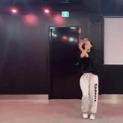 200720 Seulgi LYSN Update: 