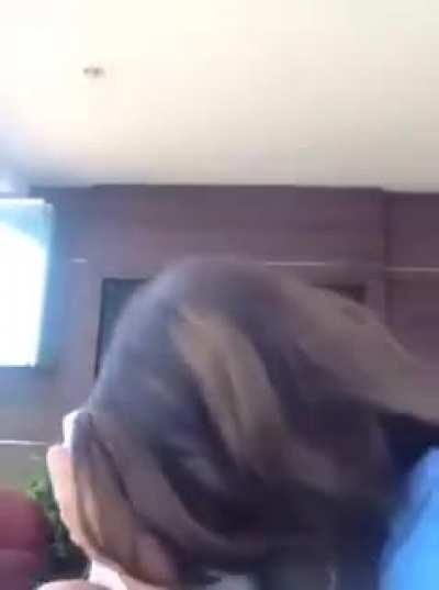 Yes, because squeezing lemon in your eyes you will get green eyes