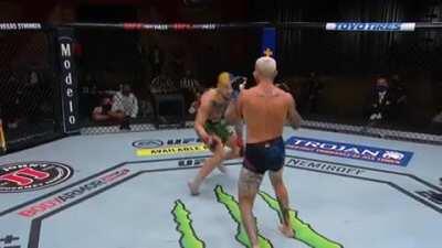 [SPOILER] The moment main card fighter suffered the injury