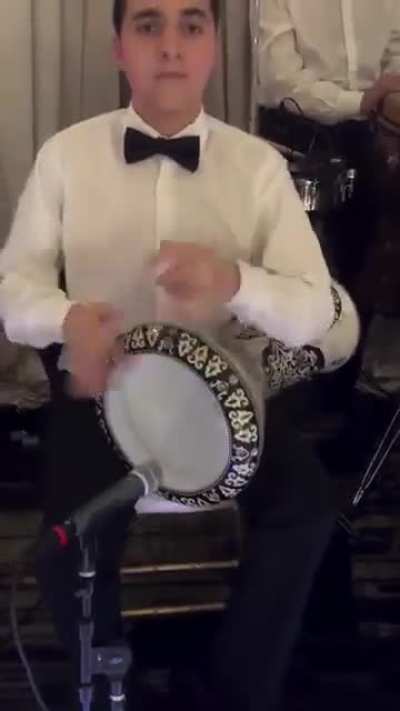 🤯 Darkbuka or goblet drum played with next-level skill